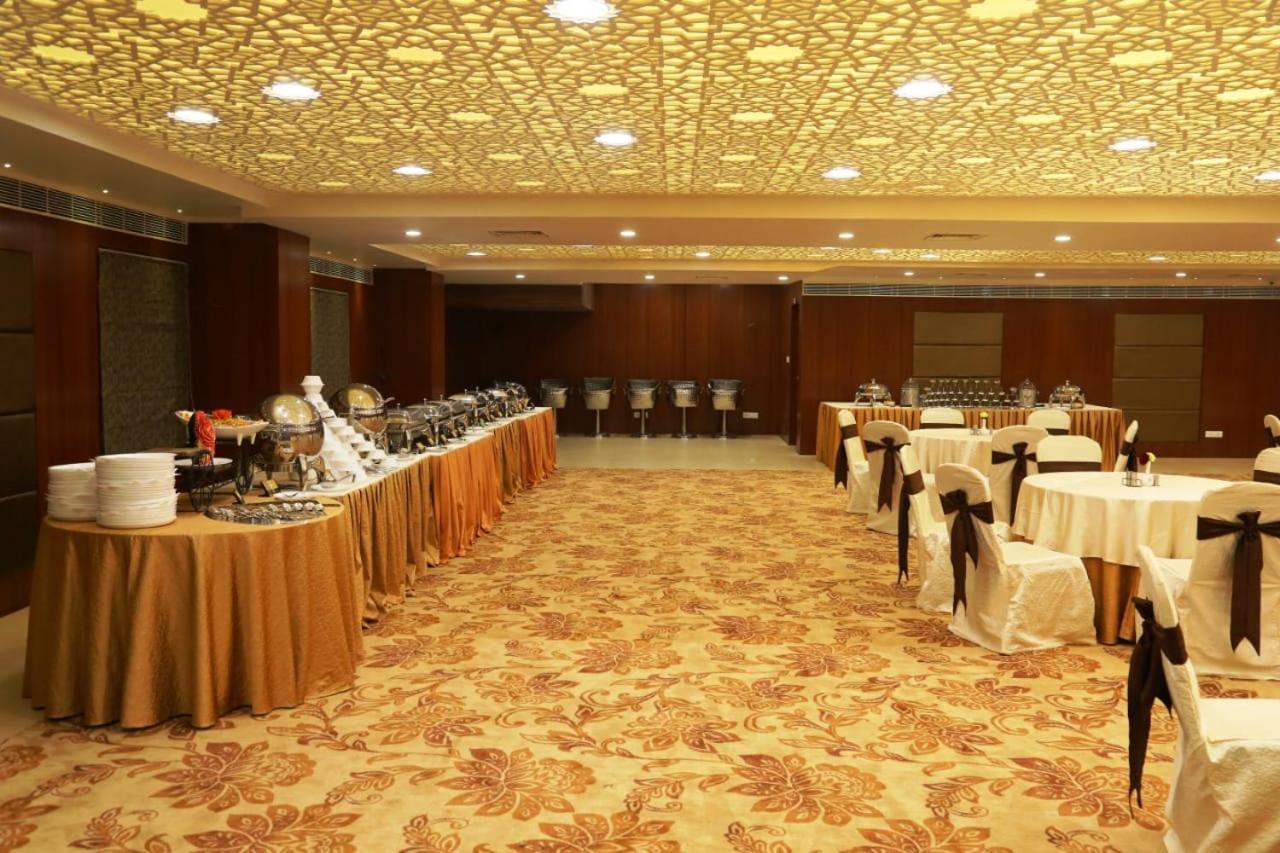 Vijayawāda Olive Tree Hotel מראה חיצוני תמונה